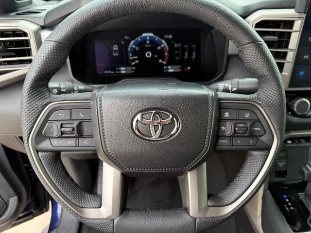 2025 Toyota Tundra - Image 41