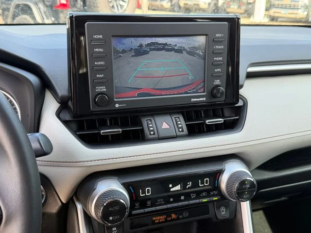 2022 Toyota RAV4 - Image 20