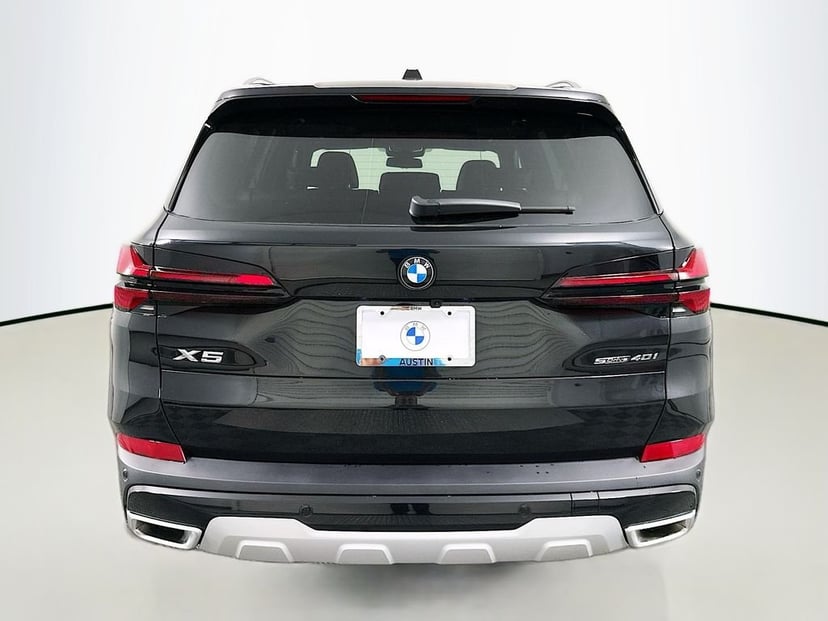 2026 BMW X5 - Image 6