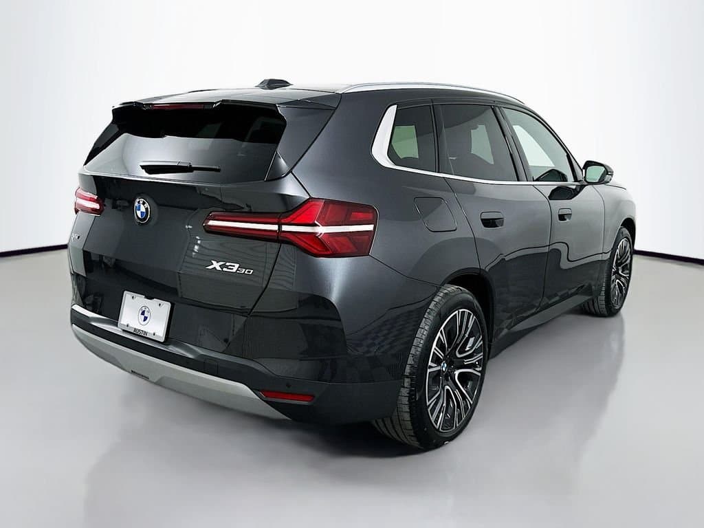2025 BMW X3 - Image 5