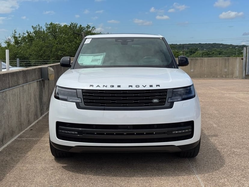 2026 Land Rover Range Rover - Image 3