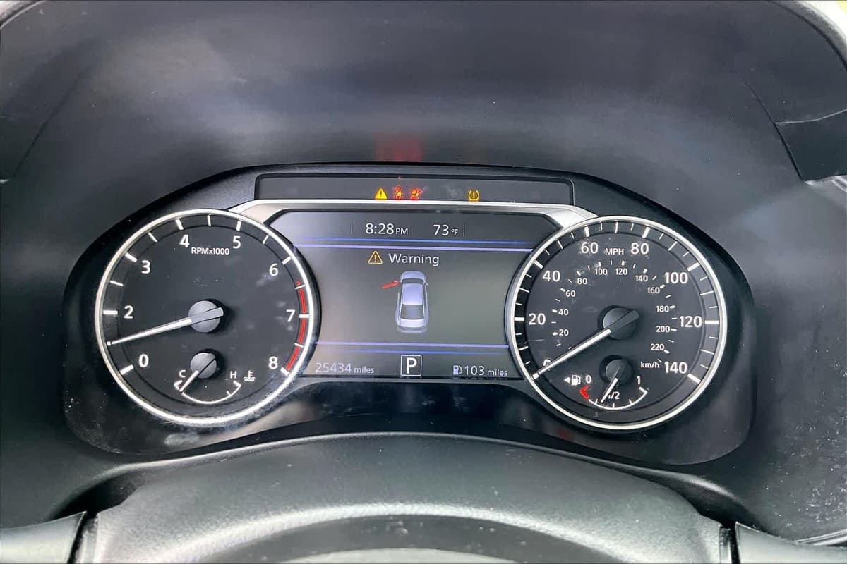 2022 Nissan Altima - Image 26