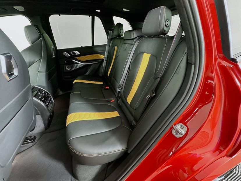 2026 BMW X5 M - Image 17