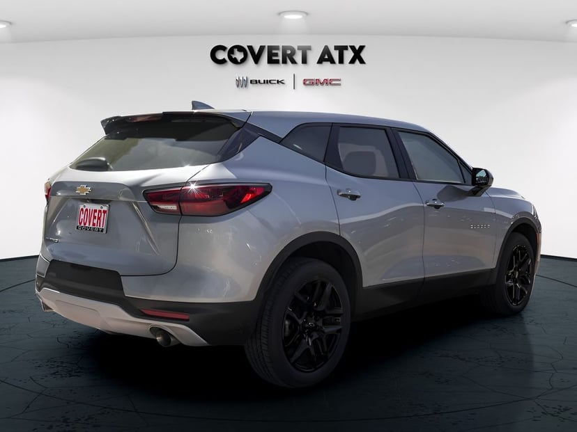2023 Chevrolet Blazer - Image 7