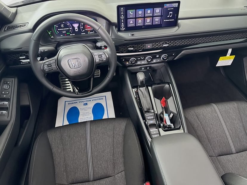 2026 Honda Accord Hybrid - Image 28