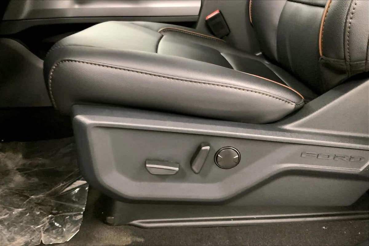 2026 Ford Super Duty - Image 19