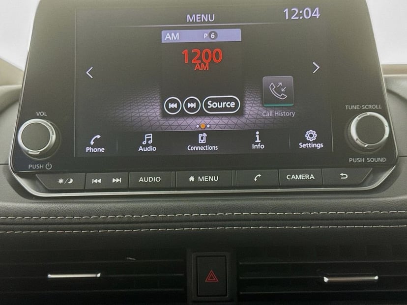 2023 Nissan Rogue - Image 17