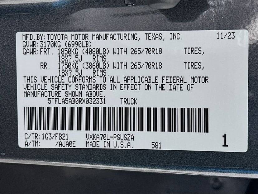 2024 Toyota Tundra - Image 31