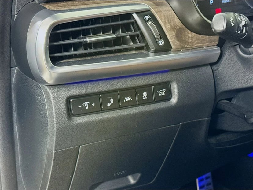 2020 Kia Telluride - Image 11