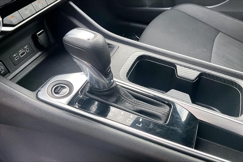 2024 Nissan Sentra - Image 16