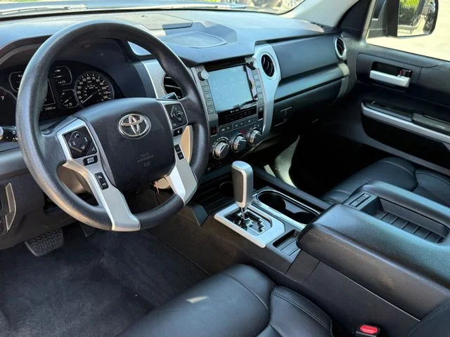 2021 Toyota Tundra - Image 9