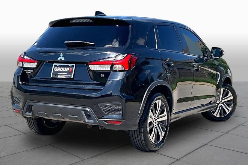 2021 Mitsubishi Outlander Sport - Image 13