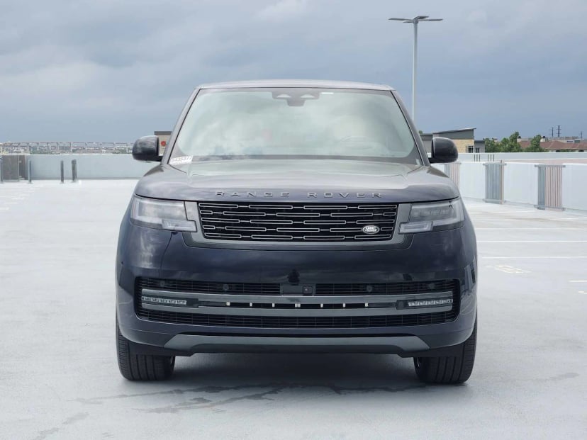 2026 LAND ROVER Range Rover - Image 2