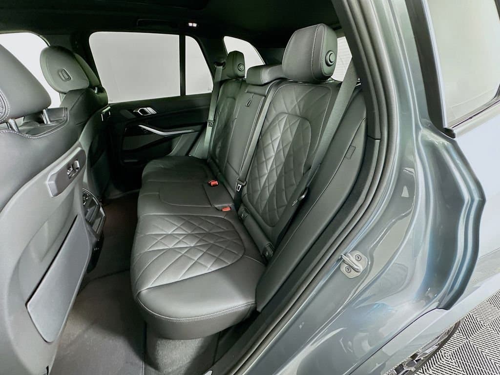 2026 BMW X5 - Image 17