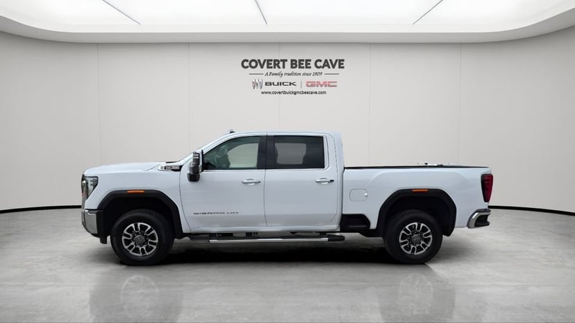 2024 GMC Sierra 2500HD - Image 5