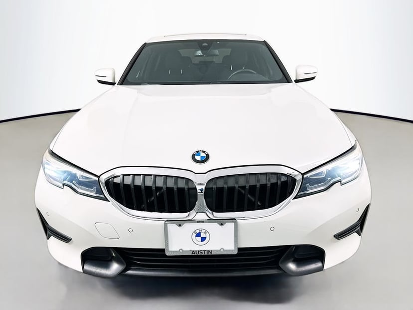 2019 BMW 3 Series - Image 2