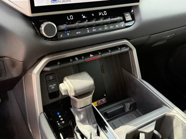 2025 Toyota Tundra - Image 47