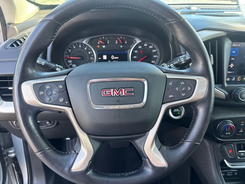 2021 GMC Terrain - Image 13