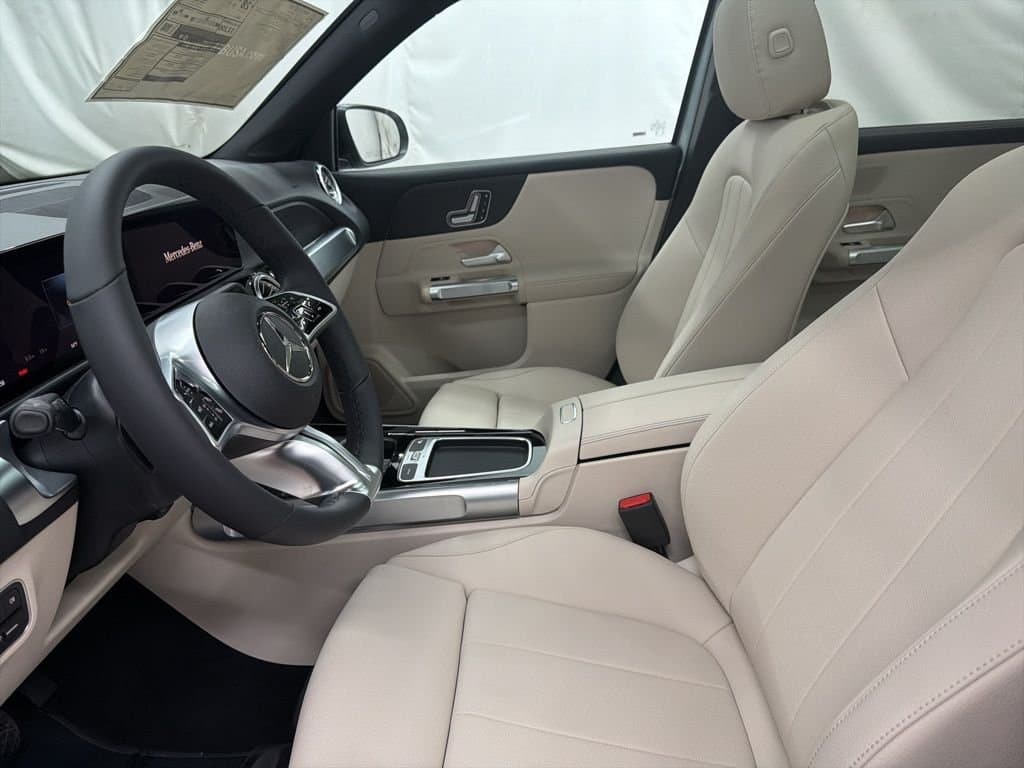 2026 MERCEDES-BENZ GLB - Image 15