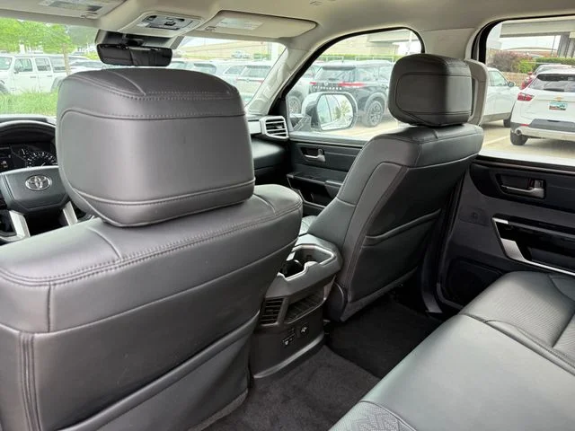 2022 Toyota Tundra - Image 26