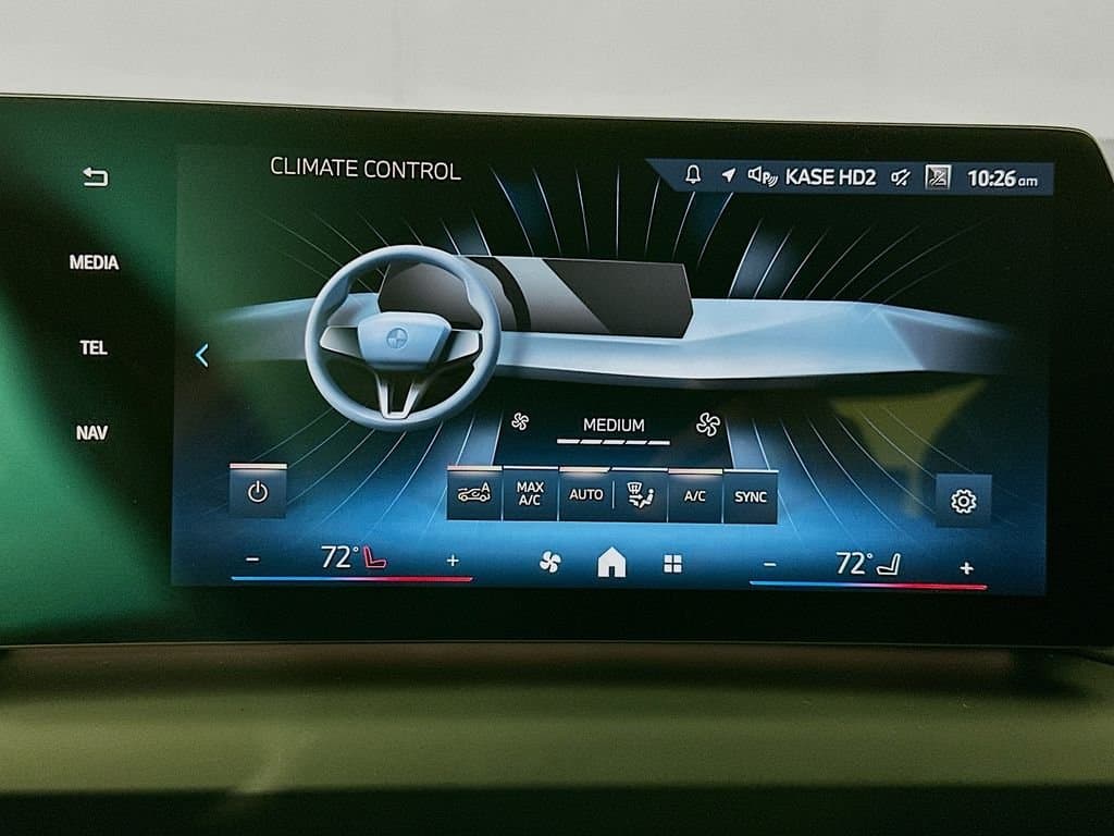 2025 BMW 2 Series - Image 15