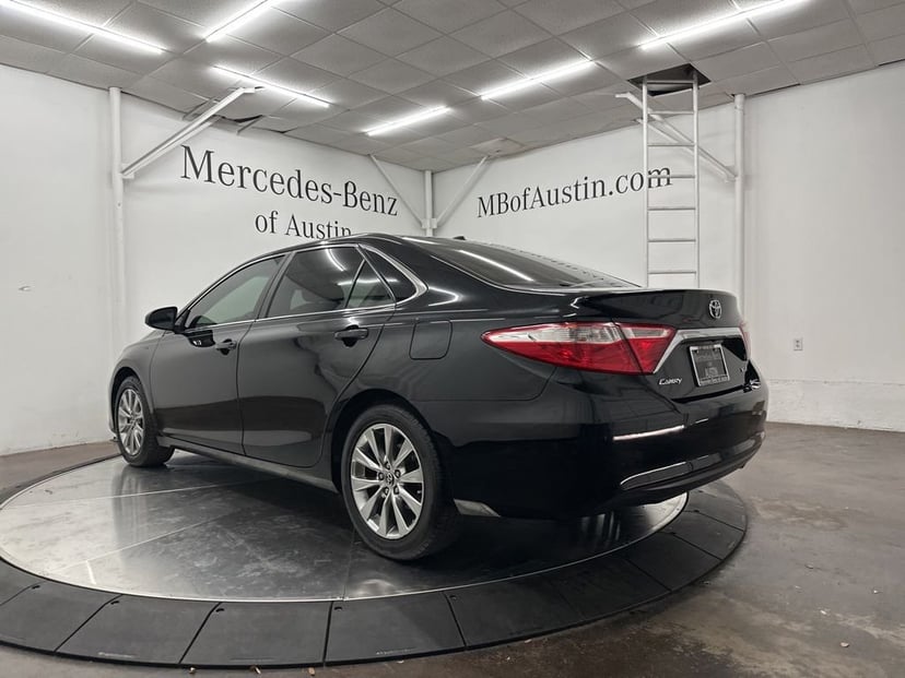 2015 Toyota Camry - Image 5