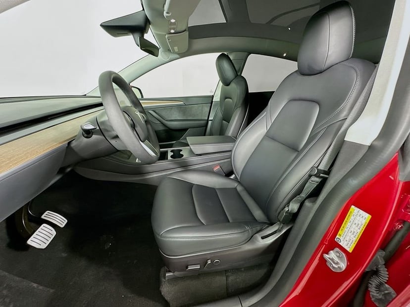 2022 Tesla Model Y - Image 21