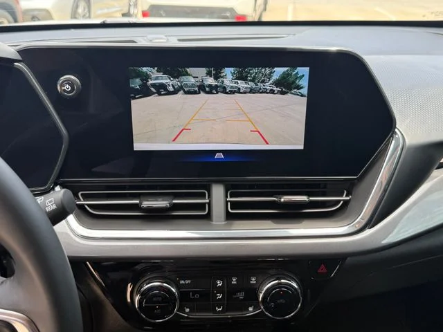2024 Chevrolet Trax - Image 19