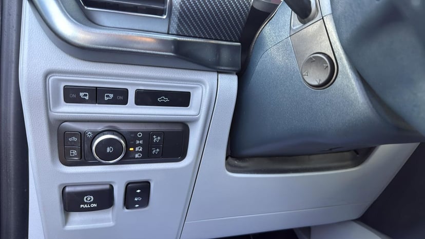 2022 Ford F-150 - Image 18