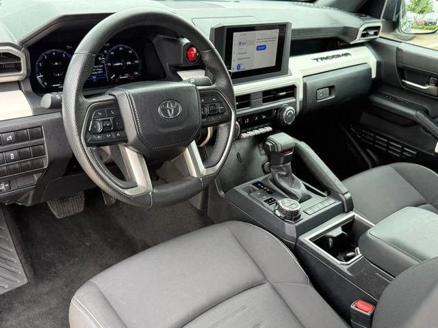 2024 Toyota Tacoma - Image 38