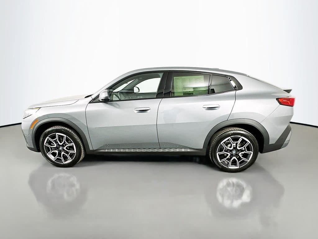 2026 BMW X2 - Image 8