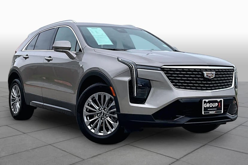 2025 Cadillac XT4 - Image 1