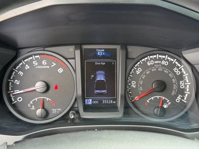 2022 Toyota Tacoma - Image 14
