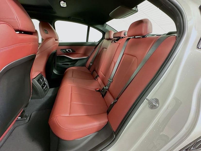 2026 BMW 3 Series - Image 17