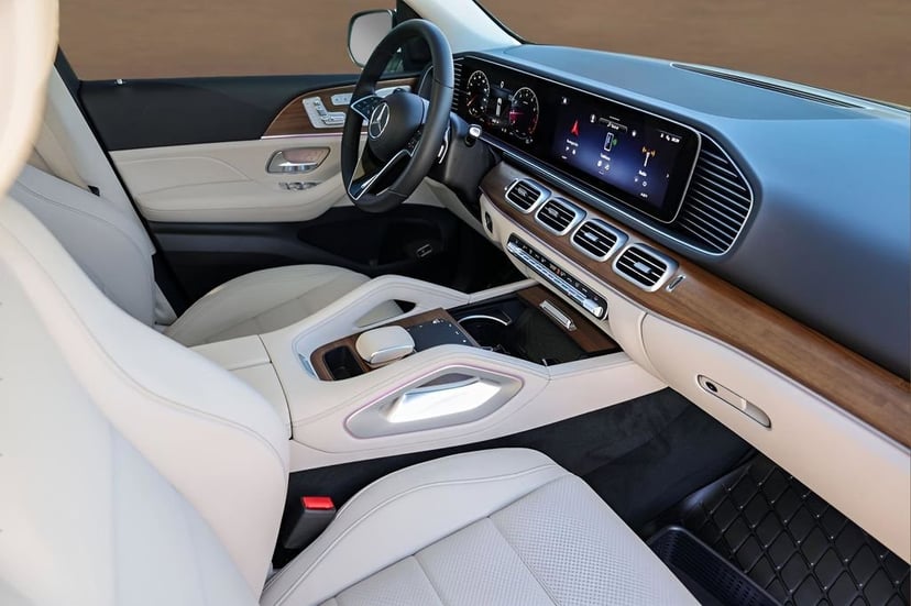 2025 Mercedes-Benz GLE - Image 29