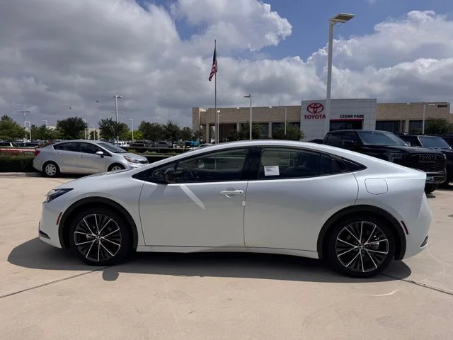 2026 Toyota Prius - Image 7