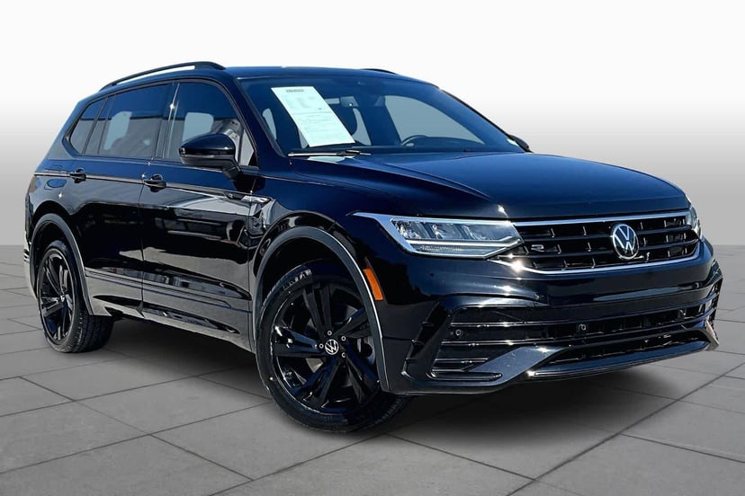 2024 Volkswagen Tiguan - Image 3