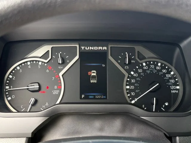 2024 Toyota Tundra - Image 14