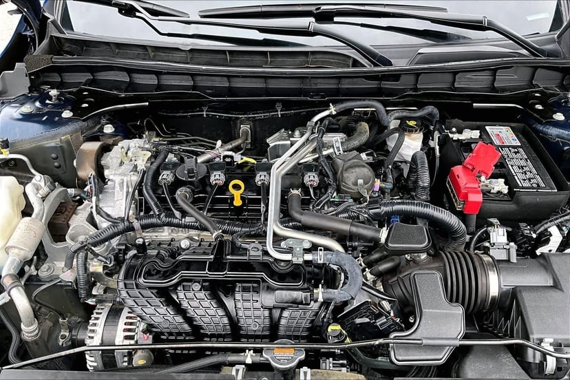 2025 Nissan Altima - Image 32