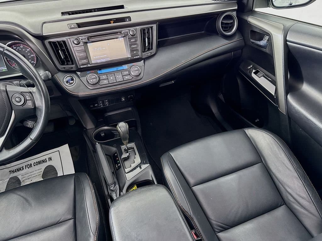 2016 TOYOTA RAV4 - Image 30