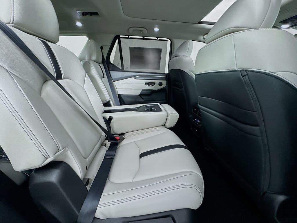 2026 HONDA Pilot - Image 40