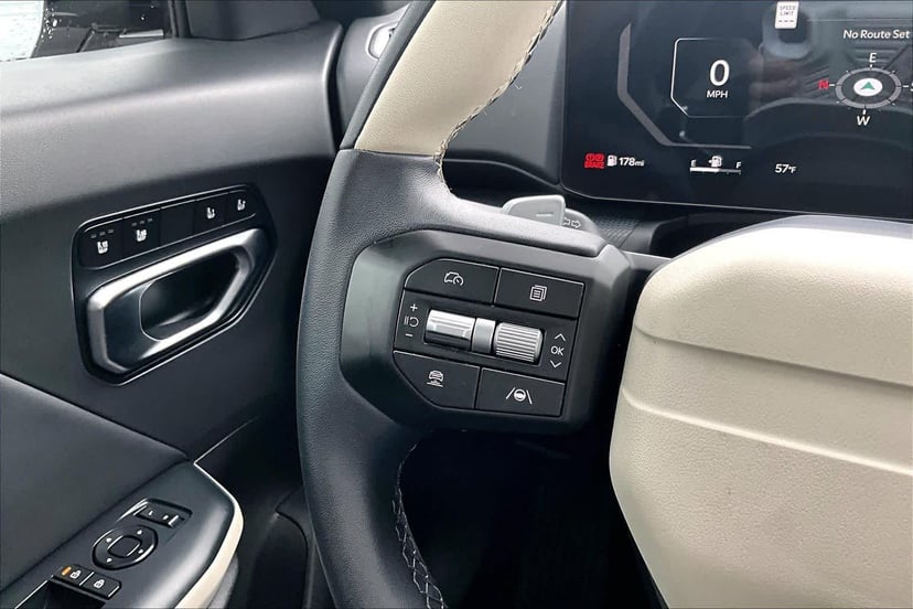 2025 Kia K4 - Image 24