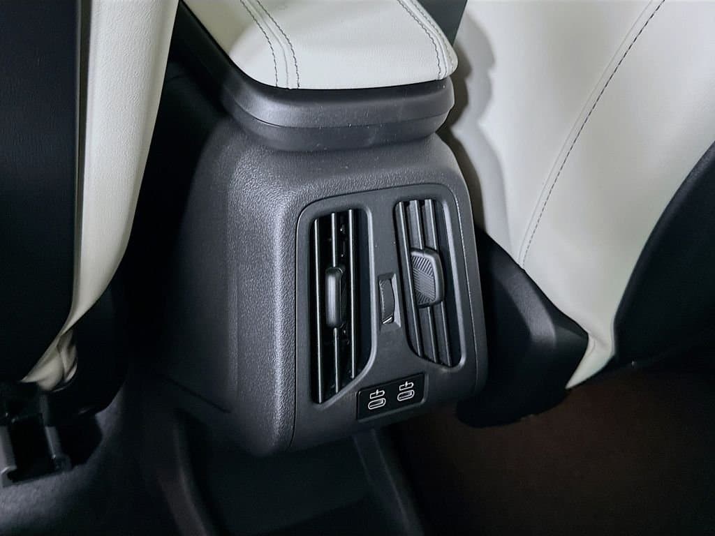 2026 BMW X2 - Image 18