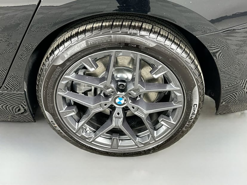 2026 BMW 3 Series - Image 23