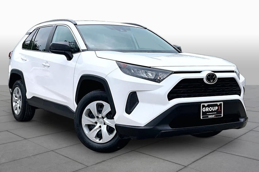 2021 Toyota RAV4 - Image 3