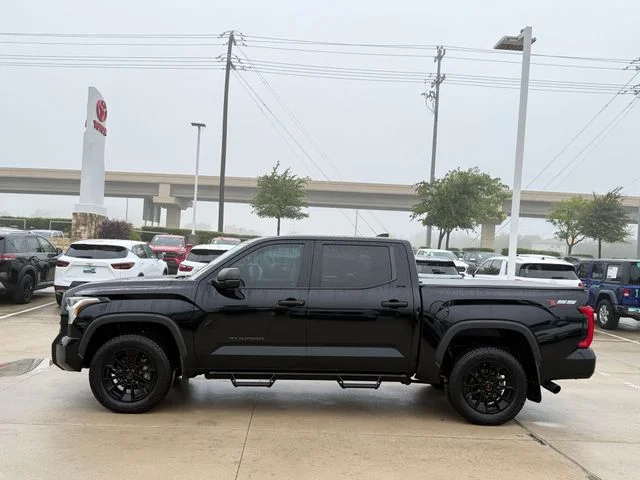 2022 Toyota Tundra - Image 6