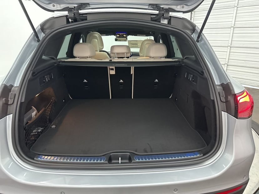 2026 Mercedes-Benz GLC - Image 24