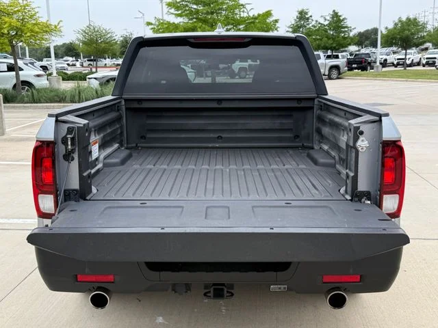 2023 Honda Ridgeline - Image 27