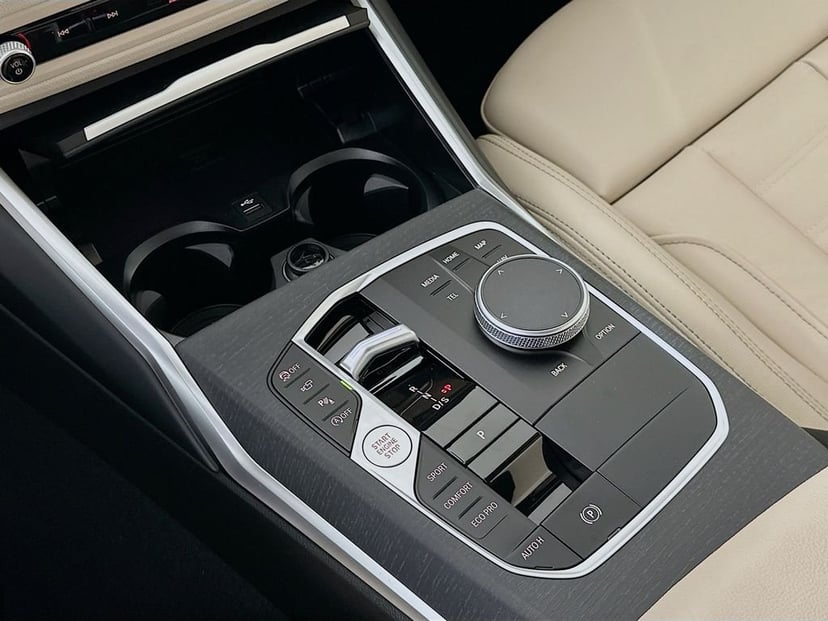 2026 BMW 3 Series - Image 15