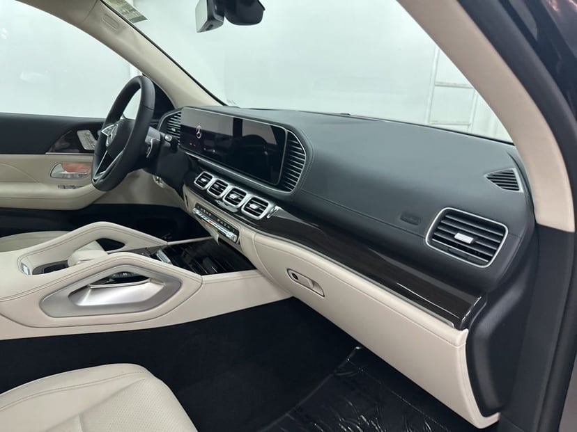 2026 Mercedes-Benz GLE - Image 24